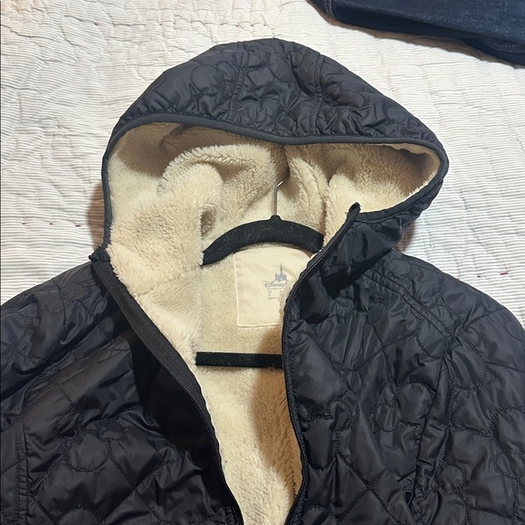 Disney jacket - Picture 2 of 4